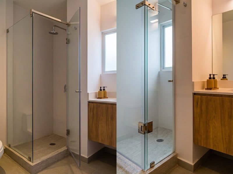 Mampara de baño abatible con hoja sobre bisagras en Cambados