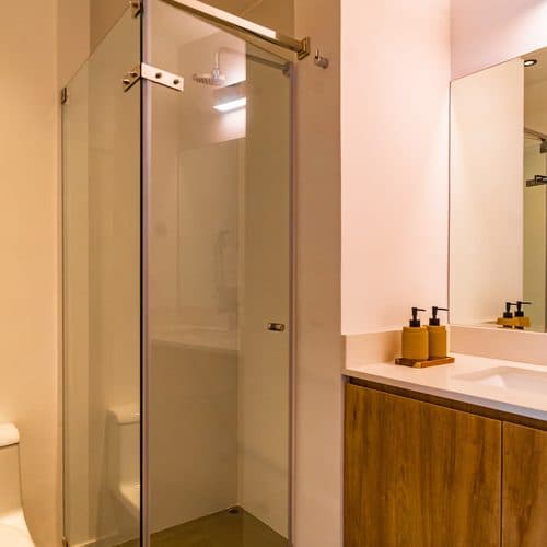 Mamparas de baño hechas a medida en Cambados - Aluminios del Atlántico